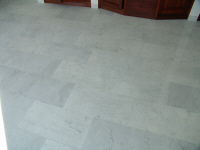 Pavimento in marmo di Carrara